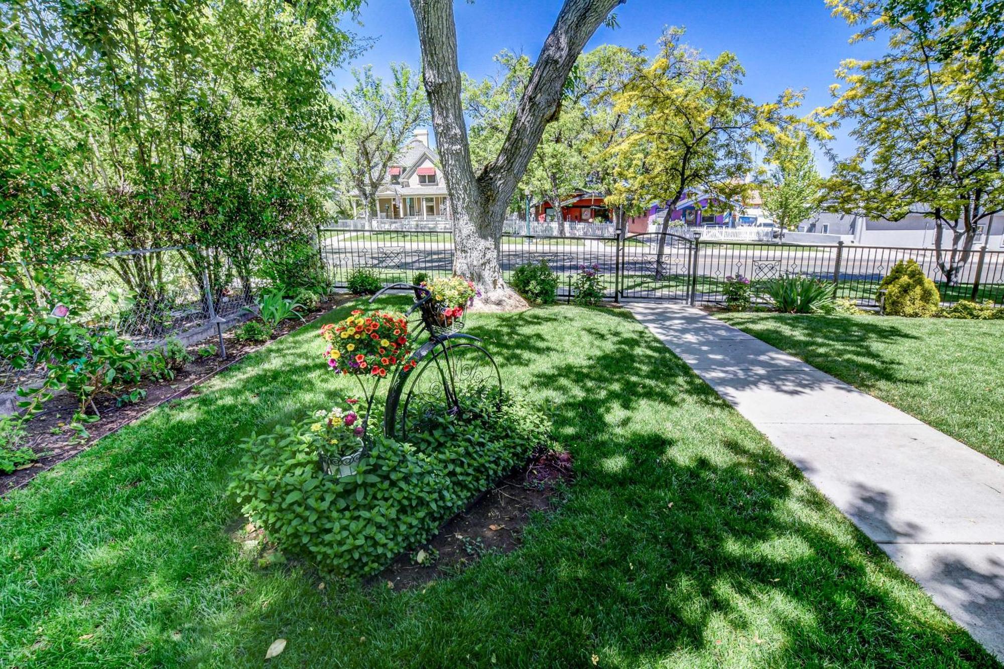 Historic Prescott Home With Yard, Walk To Downtown! Exterior photo